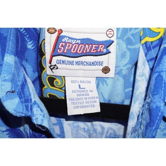 Reyn Spooner UCLA Bruins Hawaiian Shirt Men’s Large Blue 100% Rayon EUC - Picture 4 of 15